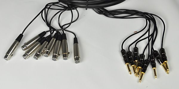 ■タイプ＝マルチトラック用8chスネークケーブル　XLR（メス）−フォン、2m【ご注意事項（3点）】1．個数明記のない商品は全て「1点」販売です。商品説明に明記するもの以外は付属しません。2．商品画像がリニューアル前の商品画像となっている場合等ございます。リニューアル前後の区別（商品バージョン等）が重要な商品については、前もってメールにてお問合せ下さい。3．商品画像には使用イメージが含まれます。また、写真撮影時の光の入り具合やモニターの発色によって多少お色味が異なる場合がございます。※上記に起因するご返品はお受けできませんのであらかじめご了承下さい。関連キーワード：BNC ケーブル ピン DMX MIDI Y チェッカー インサーション プロテクター ラップ ビデオ AV コンセント コネクター コネクタ XLR キャノン プレート ミニプラグ ステレオ スピコン パッチベイ バナナプラグ フォン レセプタクル 接点復活剤 kure 接点 復活 変換 アダプター スピーカー リール AES USB FIREWIRE イーサコン オプティカル コアキシャル デジタル RCA TRS コンポジット メス オス CANARE スネーク マルチ パッチ ケーブル・コネクター各種 マルチスネークケーブル XLRマルチスネークケーブル