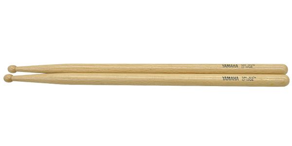 ■素材：オーク■太さ：17x410mm■長さ：ペア■チップ：ウッドチップ【ご注意事項（3点）】1．個数明記のない商品は全て「1点」販売です。商品説明に明記するもの以外は付属しません。2．商品画像がリニューアル前の商品画像となっている場合等ございます。リニューアル前後の区別（商品バージョン等）が重要な商品については、前もってメールにてお問合せ下さい。3．商品画像には使用イメージが含まれます。また、写真撮影時の光の入り具合やモニターの発色によって多少お色味が異なる場合がございます。※上記に起因するご返品はお受けできませんのであらかじめご了承下さい。関連キーワード：シンバル sabian zenn クラッシュ セット ジルジャン セイビアン ドラム パイステ ハイハット マイネル ミュート スプラッシュ チャイナ ライド スネア スナッピー パーツ ソナー sakae ヘッド tama pearl カノウプス ludwig グレッチ パール dw ラディック おすすめ ブラシ マーチング タム インチ ラック ケース フープ フロア スティック ソフト ハード パーカッション ペダル 消音 パッド 練習 ビーター クリーナー ドラム&パーカッション ドラムスティック オーク