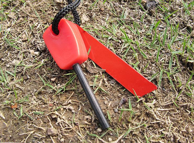 ファイヤースターター 全3色 火打ち石 マグネシウム アウトドア 登山 トレッキング キャンプ スポーツ サバイバル 防災 Mt.happy/マウントハッピー通販格安セール情報 楽天 通販