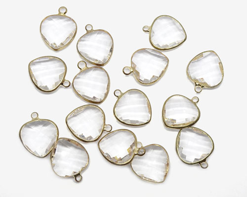 フレームストーン トライアングル［st-mt-uk-021] 【手芸・手芸用品・手芸材料・手作り・アクセサリー・パーツ・ビーズ・ネックレス・イヤリング・ピアス・ハンドメイド・素材】