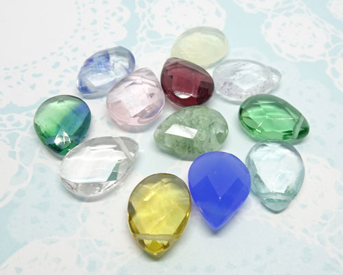 樂天商城 - シャイニングドロップ L 4個［st-nt-048] 【手芸・手芸用品・手芸材料・手作り・アクセサリー・パーツ・ビーズ・ネックレス・イヤリング・ピアス・ハンドメイド・素材】