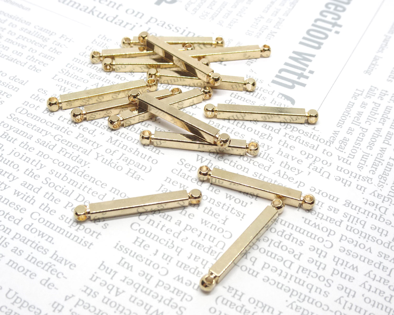 メタルバースクエア 2ループ ショート 4個［bea-355] 【手芸・手芸用品・手芸材料・手作り・アクセサリ..