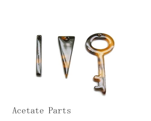 べっこうアセテートチャーム2　4個 [cha-n-055]