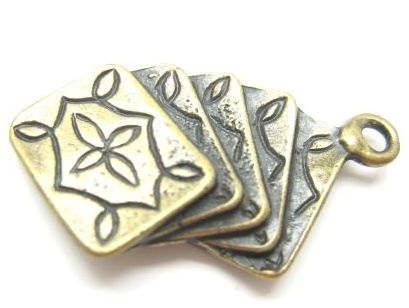 トランプカード　[cha-b-043]【アクセサリーチャーム・ピューターチャーム・ビーズパーツ】