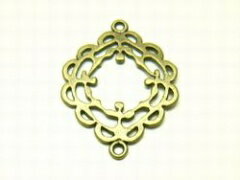 菱形レース　[cha-p-261]【アクセサリーチャーム・ピューターチャーム・ビーズパーツ】