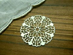 サイネリア　[suk-c-005-2]【透かし・フィグリー・腐食パーツ・アクセサリーパーツ・ビーズ】