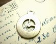 9時を指す時計　[cha-p-461]【アクセサリーチャーム・ピューターチャーム・ビーズ...
