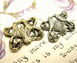 バードフィグリー　[cha-p-558]【アクセサリーチャーム・ピューターチャーム・ビーズパーツ】