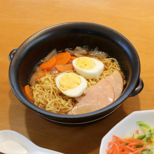 万古焼(萬古焼) 電子レンジで簡単！耐熱ラーメン鍋 日研 [直火OK 日本製] 母の日 調理器具 ギフト 陶器..