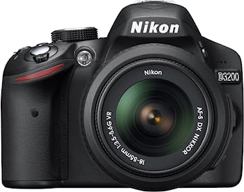 【未使用】【中古】Nikon D3200 デジタル一眼レフ当店取り扱いの中古品についてこちらの商品は中古品となっております。 付属品の有無については入荷の度異なり、商品タイトルに付属品についての記載がない場合もございますので、ご不明な場合はメッセージにてお問い合わせください。 買取時より付属していたものはお付けしておりますが、付属品や消耗品に保証はございません。中古品のため、使用に影響ない程度の使用感・経年劣化（傷、汚れなど）がある場合がございますのでご了承下さい。また、中古品の特性上ギフトには適しておりません。当店は専門店ではございませんので、製品に関する詳細や設定方法はメーカーへ直接お問い合わせいただきますようお願い致します。 画像はイメージ写真です。ビデオデッキ、各プレーヤーなど在庫品によってリモコンが付属してない場合がございます。限定版の付属品、ダウンロードコードなどの付属品は無しとお考え下さい。中古品の場合、基本的に説明書・外箱・ドライバーインストール用のCD-ROMはついておりませんので、ご了承の上お買求め下さい。当店での中古表記のトレーディングカードはプレイ用でございます。中古買取り品の為、細かなキズ・白欠け・多少の使用感がございますのでご了承下さいませ。ご返品について当店販売の中古品につきまして、初期不良に限り商品到着から7日間はご返品を受付けておりますので 到着後、なるべく早く動作確認や商品確認をお願い致します。1週間を超えてのご連絡のあったものは、ご返品不可となりますのでご了承下さい。中古品につきましては商品の特性上、お客様都合のご返品は原則としてお受けしておりません。ご注文からお届けまでご注文は24時間受け付けております。当店販売の中古品のお届けは国内倉庫からの発送の場合は3営業日〜10営業日前後とお考え下さい。 海外倉庫からの発送の場合は、一旦国内委託倉庫へ国際便にて配送の後にお客様へお送り致しますので、お届けまで3週間から1カ月ほどお時間を頂戴致します。※併売品の為、在庫切れの場合はご連絡させて頂きます。※離島、北海道、九州、沖縄は遅れる場合がございます。予めご了承下さい。※ご注文後、当店より確認のメールをする場合がございます。ご返信が無い場合キャンセルとなりますので予めご了承くださいませ。