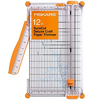 【中古】【輸入品・未使用】Fiskars（フィスカース）　プレミアムペーパートリマー　12インチ（30cm）【メーカー名】Fiskars（フィスカース）【メーカー型番】152490-1008【ブランド名】FISKARS (フィスカース)【商品説明】Fiskars（フィスカース）　プレミアムペーパートリマー　12インチ（30cm）当店では初期不良に限り、商品到着から7日間は返品を 受付けております。こちらは海外販売用に買取り致しました未使用品です。買取り致しました為、中古扱いとしております。他モールとの併売品の為、完売の際はご連絡致しますのでご了承下さい。速やかにご返金させて頂きます。ご注文からお届けまで1、ご注文⇒ご注文は24時間受け付けております。2、注文確認⇒ご注文後、当店から注文確認メールを送信します。3、配送⇒当店海外倉庫から取り寄せの場合は10〜30日程度でのお届けとなります。国内到着後、発送の際に通知にてご連絡致します。国内倉庫からの場合は3〜7日でのお届けとなります。　※離島、北海道、九州、沖縄は遅れる場合がございます。予めご了承下さい。お電話でのお問合せは少人数で運営の為受け付けておりませんので、メールにてお問合せお願い致します。営業時間　月〜金　10:00〜17:00お客様都合によるご注文後のキャンセル・返品はお受けしておりませんのでご了承下さい。