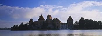 Posterazzi Buildings at The Waterfront Island Castle Lake Galve Vilnius Trakai Lithuania Poster Print (18 x 7) 141［並行輸入］