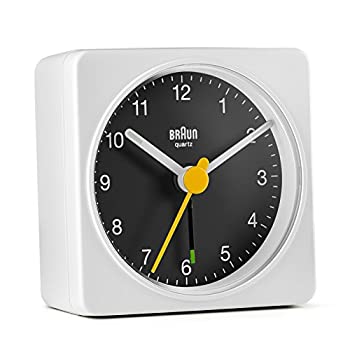 【中古】【輸入品・未使用】BRAUN ALARM CLOCK ブラウン アラーム クロック BC02WB 時計 クロック ブラック 黒 ホワイト 白 置き時計 目覚まし時計 トラベル 旅行 【並行輸