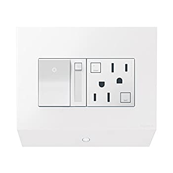 【中古】【輸入品 未使用】Legrand adorne Under-Cabinet Control Box with Paddle Dimmer and 15A GFCI in White カンマ APCB6W2