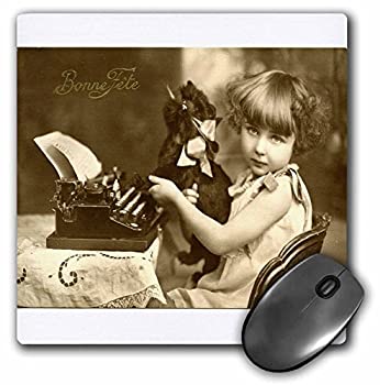 楽天ムジカ＆フェリーチェ楽天市場店【中古】【輸入品・未使用】3dRose Print of photo Of Girl On Old Typewriter With Pet - Mouse Pad％カンマ％ 8 by 8 inches （mp_193083_1） [並行輸入品]
