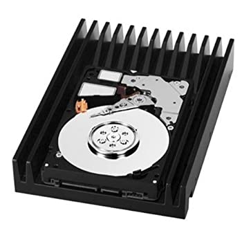 【中古】【輸入品・未使用】Western Digital 300 GB VelociRaptor SATA 3 Gb/s 10%カンマ%000 RPM 16 MB Cache Bulk/OEM Enterprise Hard Drive - WD3000HLFS [並行輸入品]【メーカー名】Western Digital【メーカー型番】【ブランド名】ウエスタンデジタル(Western Digital)【商品説明】Western Digital 300 GB VelociRaptor SATA 3 Gb/s 10%カンマ%000 RPM 16 MB Cache Bulk/OEM Enterprise Hard Drive - WD3000HLFS [並行輸入品]当店では初期不良に限り、商品到着から7日間は返品を 受付けております。こちらは海外販売用に買取り致しました未使用品です。買取り致しました為、中古扱いとしております。他モールとの併売品の為、完売の際はご連絡致しますのでご了承下さい。速やかにご返金させて頂きます。ご注文からお届けまで1、ご注文⇒ご注文は24時間受け付けております。2、注文確認⇒ご注文後、当店から注文確認メールを送信します。3、配送⇒当店海外倉庫から取り寄せの場合は10〜30日程度でのお届けとなります。国内到着後、発送の際に通知にてご連絡致します。国内倉庫からの場合は3〜7日でのお届けとなります。　※離島、北海道、九州、沖縄は遅れる場合がございます。予めご了承下さい。お電話でのお問合せは少人数で運営の為受け付けておりませんので、メールにてお問合せお願い致します。営業時間　月〜金　10:00〜17:00お客様都合によるご注文後のキャンセル・返品はお受けしておりませんのでご了承下さい。