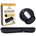 【中古】【輸入品 未使用】Cushioncare Keyboard Wrist Rest with Mouse Pad - Padded with Memory Foam カンマ Black - Wrist Support for Laptop Computer and Gaming - Gu