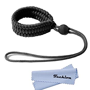 【中古】【輸入品・未使用】(Blue) - Techion Braided 550 Paracord Adjustable Camera Wrist Strap/Bracelet for Cameras%カンマ% Binoculars%カンマ% and Other Stuff