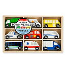 【中古】【輸入品・未使用】Melissa & Doug木製Town Vehiclesセットin木製トレイ( 9個)