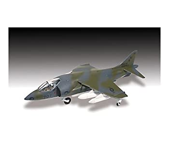 【中古】【輸入品・未使用】Lindberg 70524 1/72 Harrier by J Lloyd International - Lindberg [並行輸入品]
