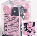 【中古】【輸入品 未使用】Chessex Dice d6 Sets: Gemini Black Pink with White - 16mm Six Sided Die (12) Block of Dice 並行輸入品