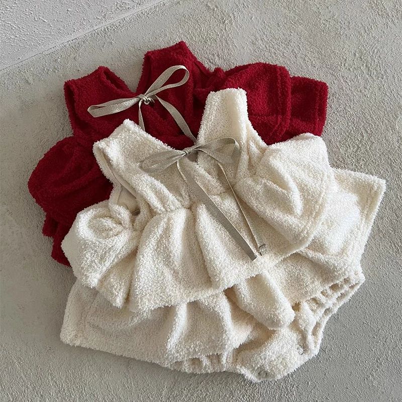 【P20限定！】ベビー服 ロンパース もふもふ ボアサロペット リボン飾り ナチュラル 女の子 ロンパース 冬 あったか ベビーファッション 韓国 65cm 70cm 80cm 90cm おしゃれ