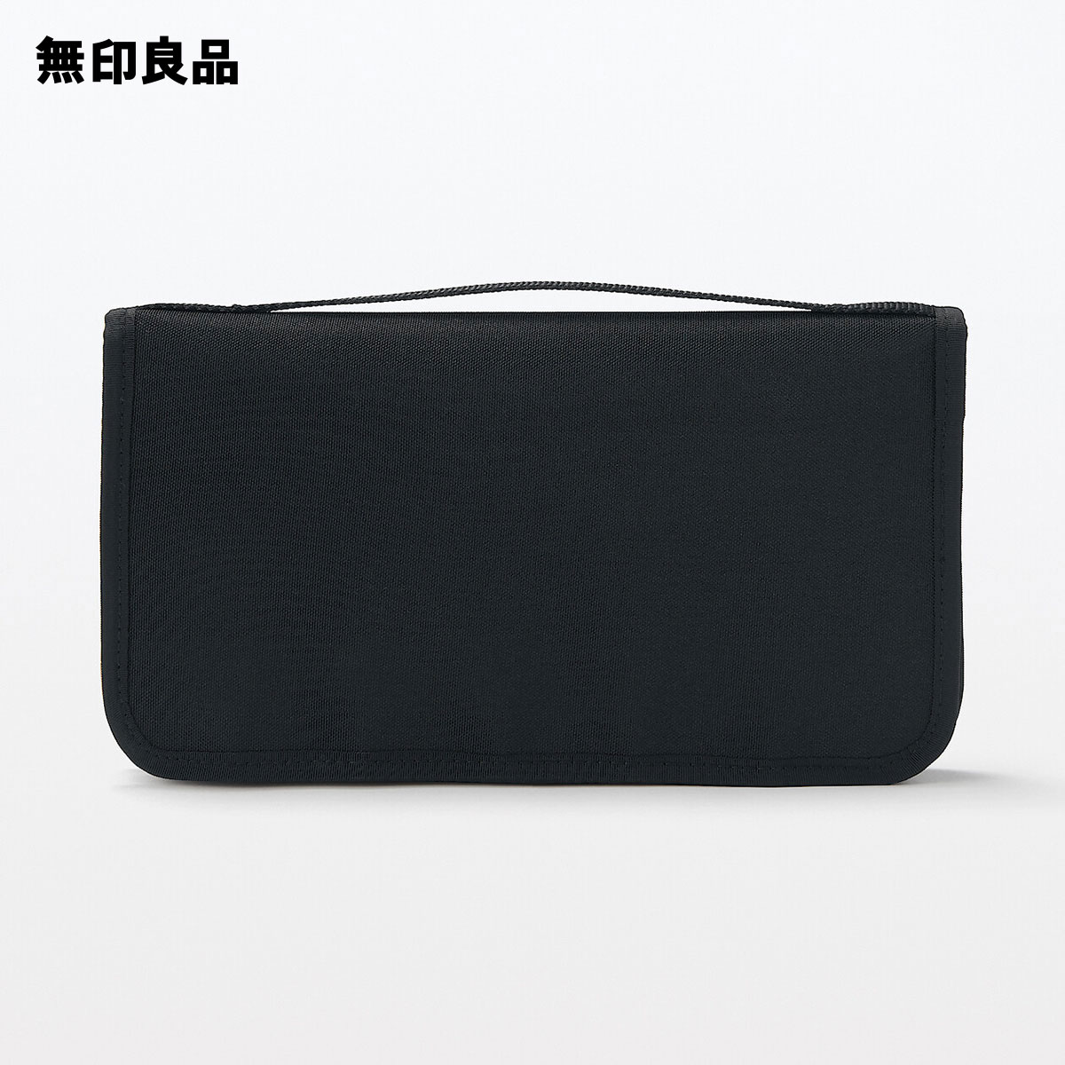 ポリエステル　パスポートケース　クリアポケット付 黒　約23．5×13×2．5cm トラベル 旅行 携帯用