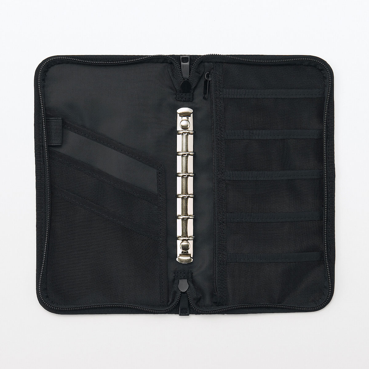 ポリエステル　パスポートケース　クリアポケット付 黒　約23．5×13×2．5cm トラベル 旅行 携帯用