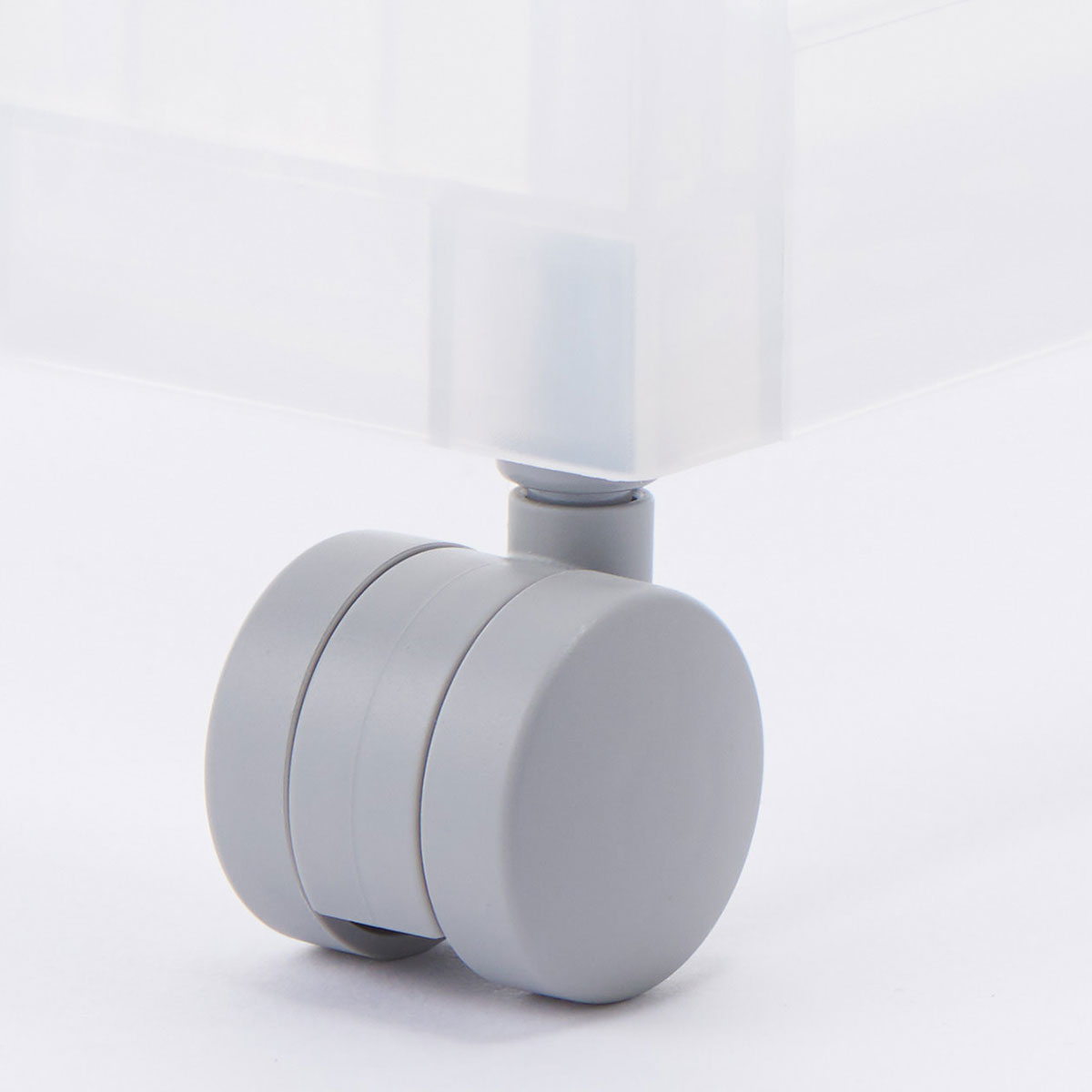 ポリプロピレン組立式ワゴン・キャスター付・3段 幅29×奥行41．5×高さ83cm