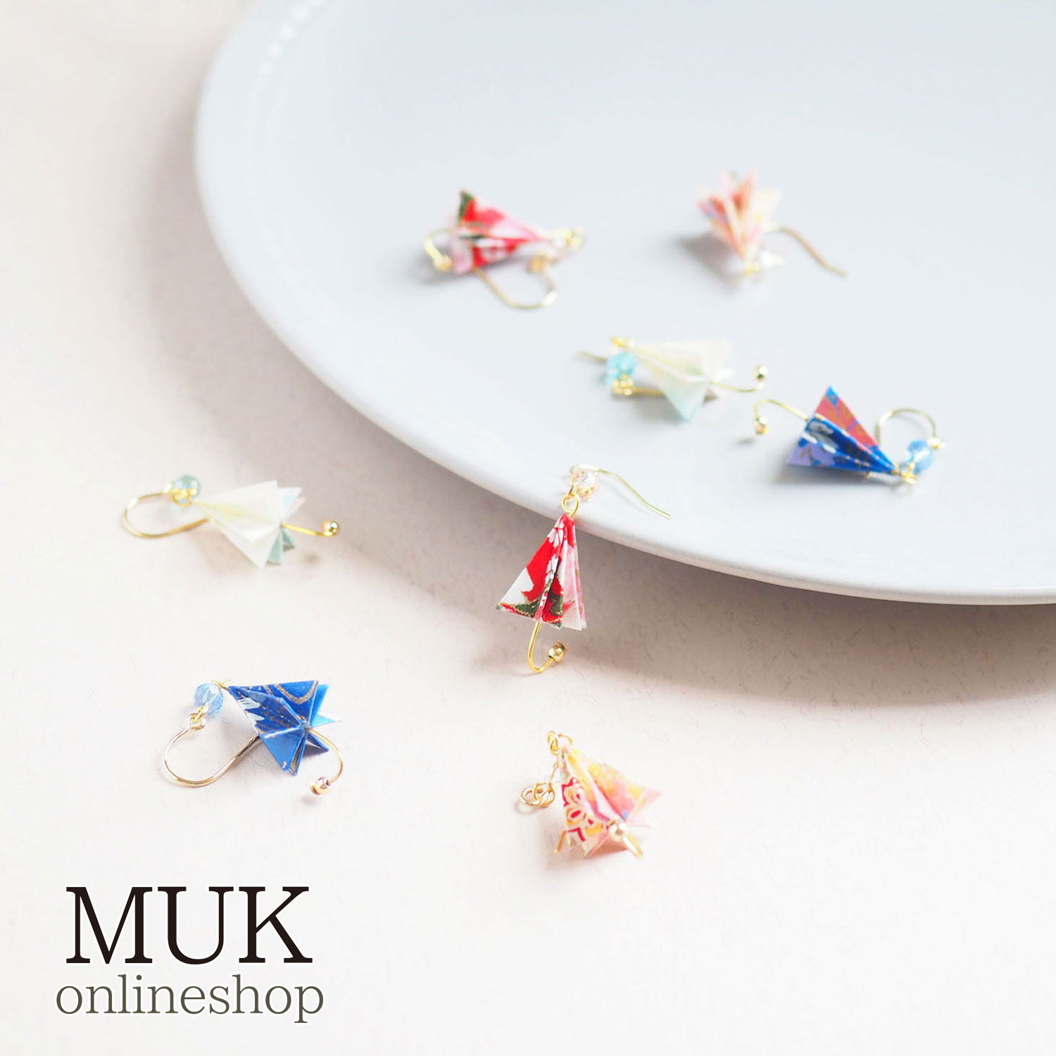 ピアス 友禅紙 友禅 和紙 和 和風 傘 かさ カサ アンブレラ パラソル 折り紙 日本 日本製 メイドインジャパン made in Japan 新作 通販 お...