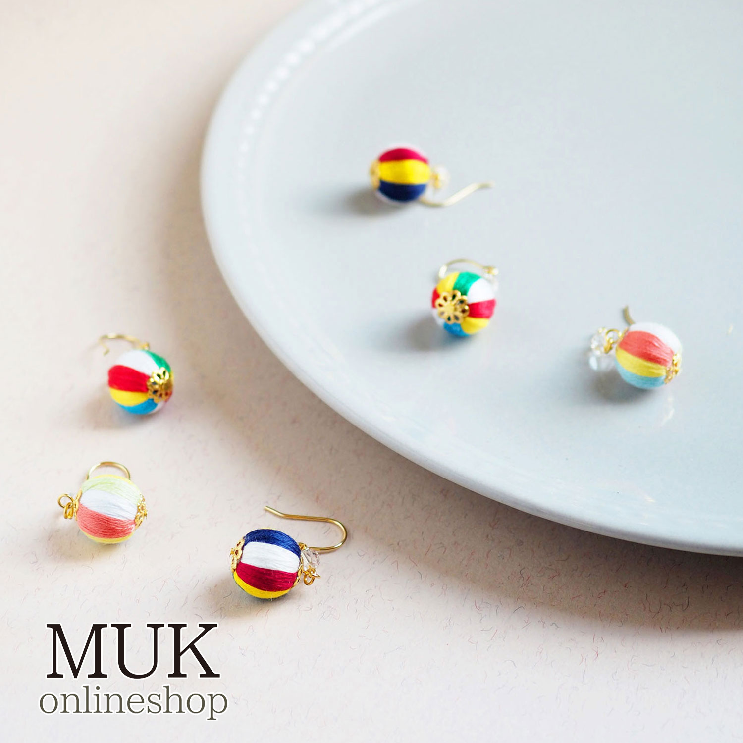 楽天MUK ONLINE SHOP 楽天市場店【お買い物マラソン限定★クーポン配布】ピアス フックピアス フック 和 和風 手毬 紙風船 日本 日本製 メイドインジャパン madeinJapan 新作 通販 お洒落 高みえ ブランド muk プレゼント ギフト