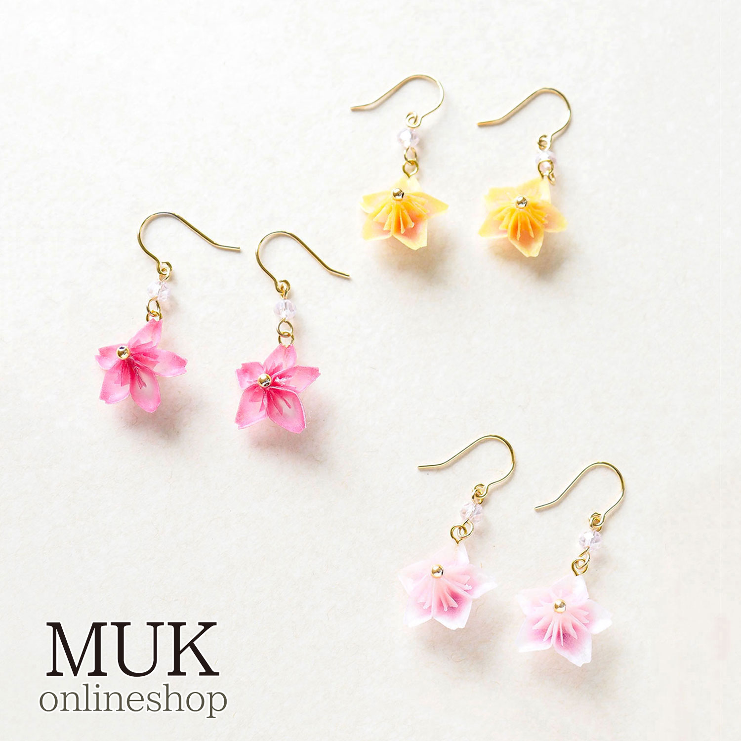 ピアス 友禅紙 友禅 和紙 和 和風 桜 さくら サクラ 花 折り紙 日本 日本製 メイドインジャパン madeinJapan ピンク レッド イエロー 赤 黄...