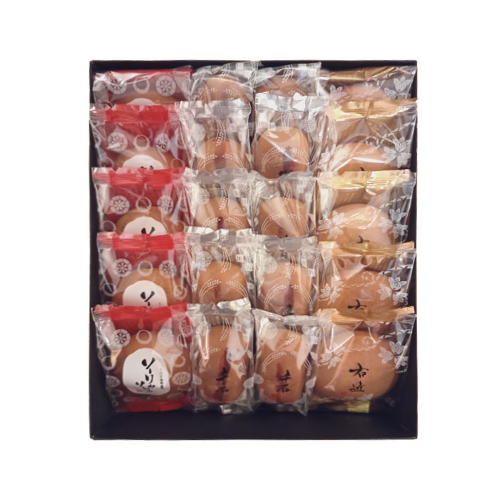 【商品説明】 白餡入りの焼き菓子「千石」。 練乳を加えた黄身餡を包んで焼き上げた洋風焼き菓子「右近」。 生地と粒餡に練乳をたっぷり練りこんだミルク風味の焼き菓子「ソーリャソーリャ」。 【詰合せ内容】 千石10個・右近5個・ソーリャソーリャ5個 【日保ち】 それぞれのページに記載しています。 【アレルギー】 それぞれのページに記載しています。 【箱のサイズ】 縦：25.2cm　横：21.1cm　高さ：6.7cm 【お届け方法】 常温便 【備考】 ※意匠、販売期間は予告なく変更する場合がございます。予め、ご了承くださいませ。 　※同一のお届け先に一括配送の場合が対象。 　 　 ※ギフト対応注意書について ※かけ紙について ※メッセージカード・命名カードについて［千石］ 江戸時代も半ばを過ぎた頃、むか新のある泉州泉佐野は廻船業などの行き交う船で大変な賑わいをみせていました。 当時、廻船業で活躍した北前千石船にちなんで名付けられた「千石」は、あっさりとした白餡を包んだ焼き菓子として長く泉州のお客様に親しまれています。 その形は北前千石船の積荷であった米俵をイメージしてつくりました。 ［右近］ 焼き上がりの香りを良くするため風味よいバターを練りこんだ生地に、練乳を加えた黄身餡を包んで焼き上げた洋風焼き菓子です。 しつこくないソフトな口ざわりが特徴の「右近」（うこん）は地元・泉州のお客様に大変人気のある商品です。 ［ソーリャソーリャ］ 北海道十勝産小豆の粒餡を包み、しっとりとした食感に焼き上げました。生地と粒餡に練乳をたっぷり練りこんだミルク風味の焼き菓子です。 代表銘菓3種類の詰合せです。