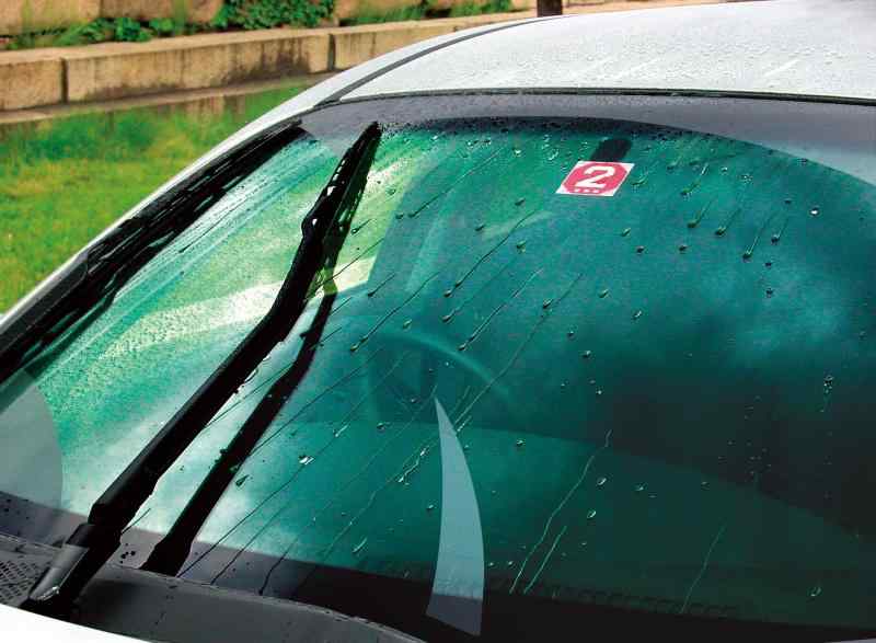 ソフト99(SOFT99) glaco(ガラコ) ワイパーブレード ガラコワイパー パワー撥水ブレード PBー8 自動車用撥水ワイパー 長さ475mm ゴム幅6mm 撥水タイプ/角型/Uクリップ 04608