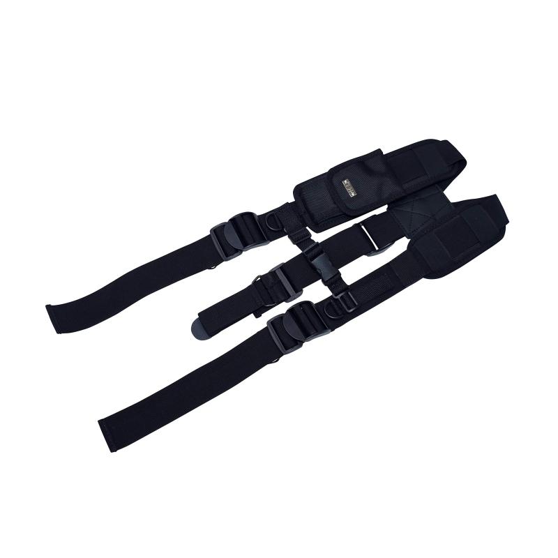 基陽 KH ベルトハンガー ブラック 5300-3本格プロ仕様のサスペンダー。腰の負担を大幅に軽減。厚手仕様で頑丈設計。肩パットは可動式で背丈に合わせて調整できます。右胸には、携帯電話や無線機を収納できるケース付き。フリーサイズ:身長155cm~185cmまで対応。