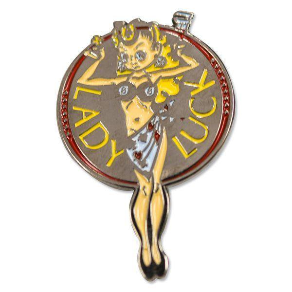 LADY LUCK Hat Pin : レディー ラック ハット ピン七宝焼きのレディー ラック ハット ピンです。Rat Finkの生みの親 Ed Rothが過去にデザインした、幸運の女神 レディー ラック、カーカルチャー・カスタムカルチャーとも密接な幸運の女神「レディーラック」のピンズがムーンアイズからリリース!!ハットはもちろん、バッグやジャケットに着けてもおしゃれです !!サイズ:(H) 3.3 x 2.2cm正規品メール便送料￥250(一点の場合・代引き不可・紛失事故の補償なし)