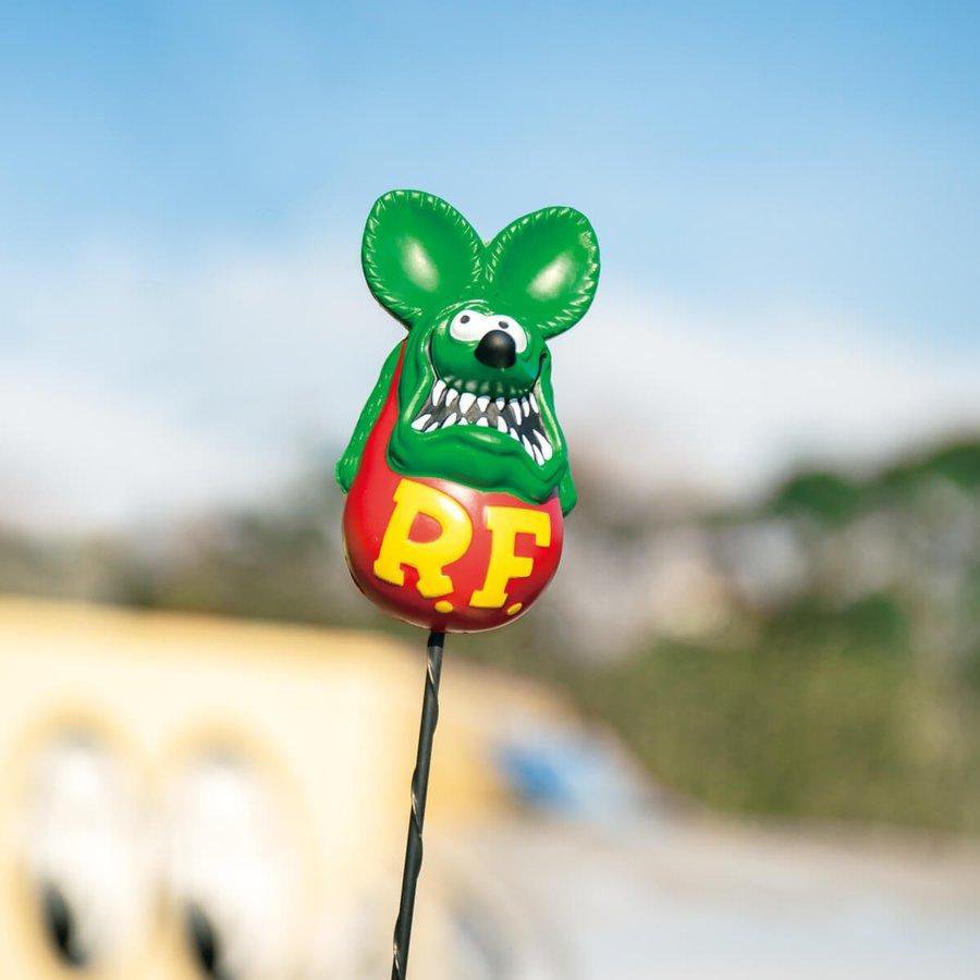 toy00330sq-1.jpg