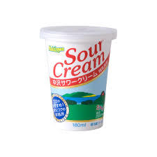 中沢乳業 サワークリーム 180ml（冷蔵）
