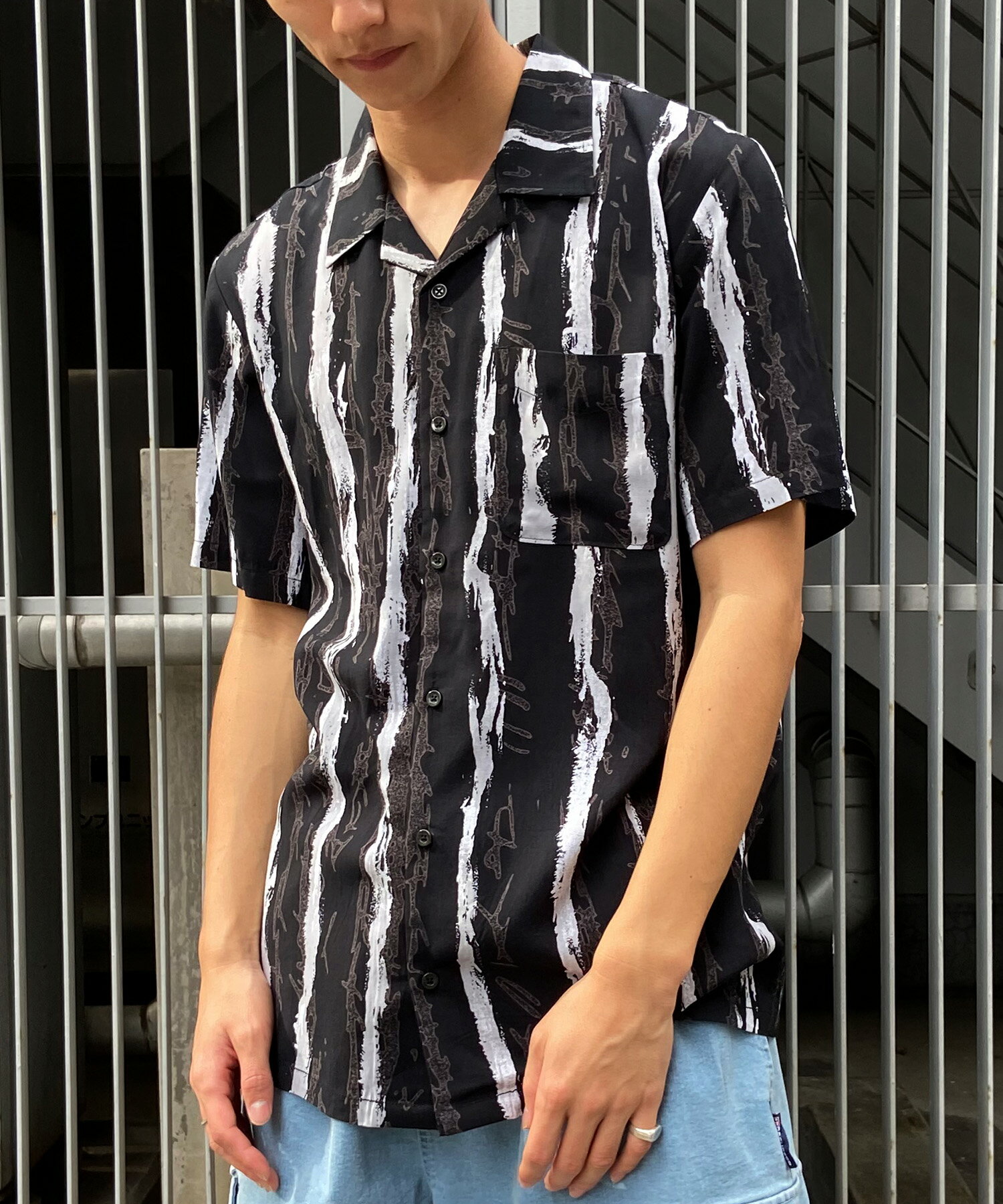 楽天市場】VOLCOM シャツ(トップス|メンズファッション)の通販 楽天市場】VOLCOM シャツ(トップス|メンズファッション)の通販