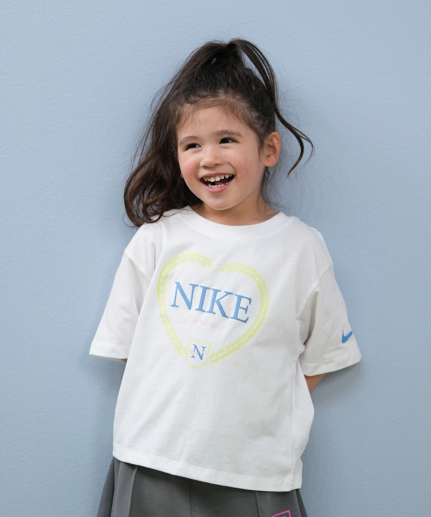 NIKEナイキ半袖Tシャツキッズ子...