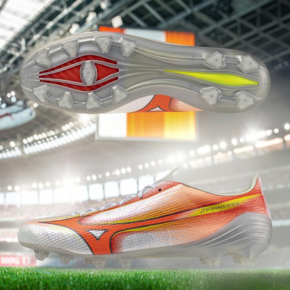 乐天商城 - ミズノアルファ3 ジャパン MIZUNO P1GA266054 MIZUNO α III JAPAN PRISM WHITE PACK [サッカースパイク エンジニアードフィットウーブン皮革 ALPHA KaRVO カーボン反発素材 モレリアステーション限定モデル]