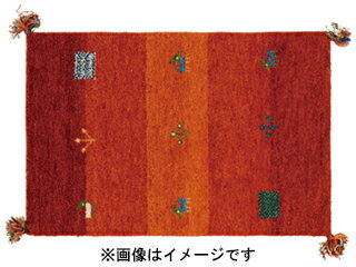 ※サイズによって柄の出方が変わります。丁寧な手織り手法で使用時間の経過とともに味わいが深まる「ギャッベ」●ウール素材は暖かく冬に適しているイメージがありますが、温度差の激しい環境で育った羊から取れる羊毛(ウール)は、保温性と湿度を調節する機能に優れています。●夏の湿気にも適しておりオールシーズンご使用いただける素材です。●しっかりとした密度＆厚み約2cm。●ふかふかの踏み心地をお楽しみいただけます。 ●裏面も同素材で床にやさしい仕様です。●四隅にはフリンジをあしらい、愛らしさをプラスしました。 ※画像はイメージです 商品情報 サイズ約200×200cm素材パイル部：ニュージーランドウール100％生産地インド 270034261　