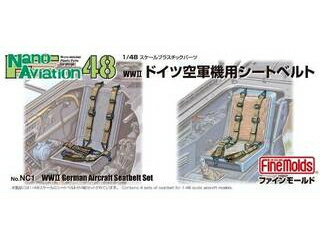 プラ製でありながら、自由に指やピンセットによる折り曲げや、ひねりが可能で、ポキリと折れづらい素材です。そのため、機体のシートに容易になじませる事ができます。 もちろんプラスチックモデル用の接着剤/塗料が使用でき、塗料の食いつきもプラスチックならではの良さです。 金属パーツのようにピンセットでつまんだ箇所の塗料がはがれる心配もありません。■内容：第二次大戦中のドイツ空軍機用シートベルト　4座席分入り■対応機：第二次大戦中のドイツ空軍機ほぼ全て（大戦初期の一部機体除く）NC1　