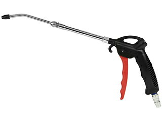 【特徴】軽量樹脂ボディーで使いやすく疲れにくく連続使用でもボディが冷たくなりにくいです。 【用途】ほこりや粉じんの吹き飛ばしや水分除去などの乾燥、切削油や洗浄液の除去。 【機能】軽量樹脂ボディーで扱いやすいので疲れにくく、連続使用してもボディーが冷たくなりにくいです。最長310mm伸縮式回転ロングノズルで狙いやすく的確に強く吹き飛ばすことができます。ノズル先端にラバーチップが付いているので不意の対象物への接触にも安心です。【仕様】●最高使用圧力：0.7MPa。●空気消費量：350L/min。●ノズル長：220〜310mm。●重量：200g。●常圧汎用ワンタッチプラグ。●空気取入口ねじ：Rc1/4。●ノズル取付ねじサイズ：G1/8。●タグ付きハダカ仕様。【材質】●本体：プラスチック。●レバー：プラスチック。●ノズル：鉄。【注意事項】ご使用になるには別途エアーコンプレッサーやホースなどが必要です。 商品情報 商品サイズ：幅(mm)390商品サイズ：高さ(mm)140商品サイズ：奥行(mm)26商品サイズ：重量(g)200 SAD003T　