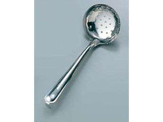 18−0　穴明　杓子　7．0cm　共柄（カギ付）