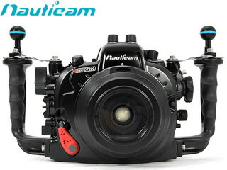 Fisheye/フィッシュアイ 10279 ノーティカム NA D7200 3FG 一眼レフカメラハウジング Nauticam 3本指グリップ for Nikon D7200/D7100 ※画像はイメージです。カメラは別売となります。