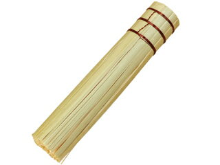 丈夫で扱いやすい、竹製のキッチンツール。鉄フライパンの油分を残しつつ、汚れだけを落とします。 商品情報 サイズ（約）Φ3．5×L18cm重量（約）69g材質竹塗装なし #83669　