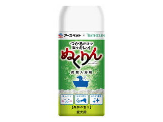 ・洗浄成分を配合しており、約5分つかってなでるだけで、体の汚れやニオイをキレイに洗い流します。・愛犬オーナーは、ゴシゴシこすらなくていいので手間がかかりません。・皮ふ・被毛の保護成分が水切れもよくするので、愛犬の毛がはやく乾き、とってもお手軽です。・お湯の色：乳白色・【共同開発】株式会社バスクリンの技術協力による愛犬のための入浴剤 商品情報 成分リンゴ酸、炭酸水素Na、炭酸Na、フマル酸、硫酸Na、酸化チタン、デキストリン、(カプリル/カプリン酸)PEG-6グリセリズ、グルタミン酸ナトリウム、トリ(カプリル/カプリン酸)グリセリル、PEG-150、PVP、香料原産国または製造地日本諸注意生後3ヶ月未満の仔犬には使用しないでください。 345520000　