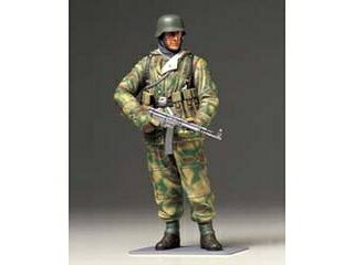 TAMIYA タミヤ 1/16 WWII ドイツ冬期装備歩兵（防寒戦闘服） 36304