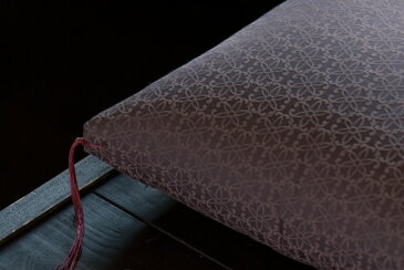 緞子 （ 鼠紫 ・ 捩り （ねじり） 花つくし ） 座布団 65×69cm ※夫婦判